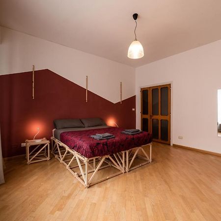 Emanuele Guest House Bari Exterior photo